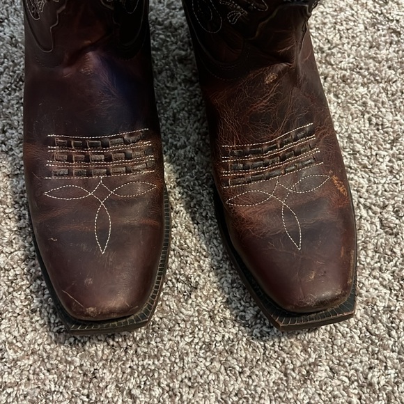 Tony Lama Cowboy Boots - Picture 6 of 9